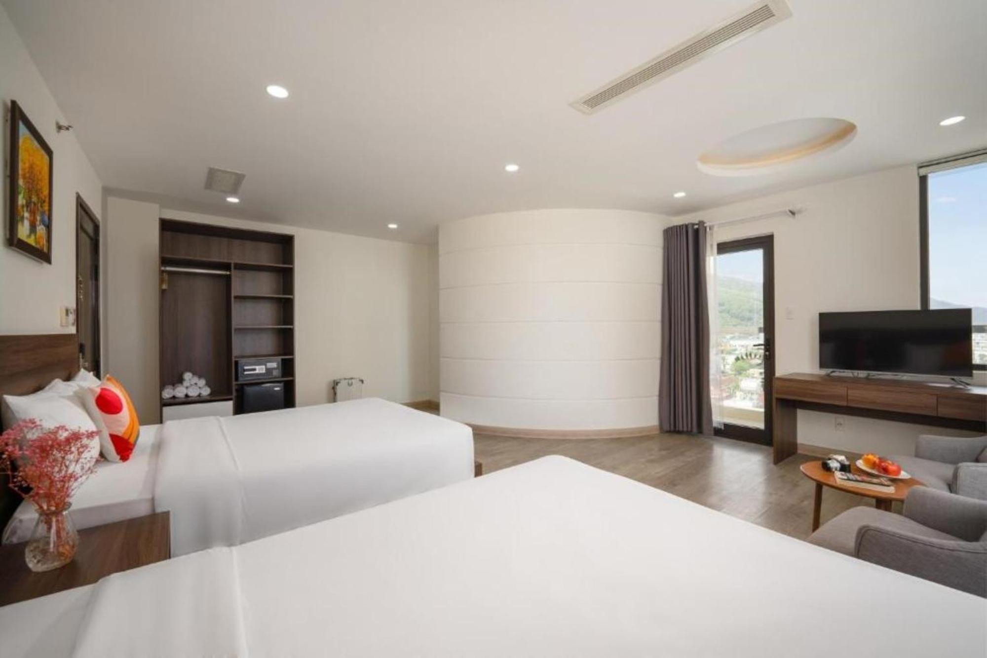 Mira Grand Hotel Quy Nhon Exterior foto