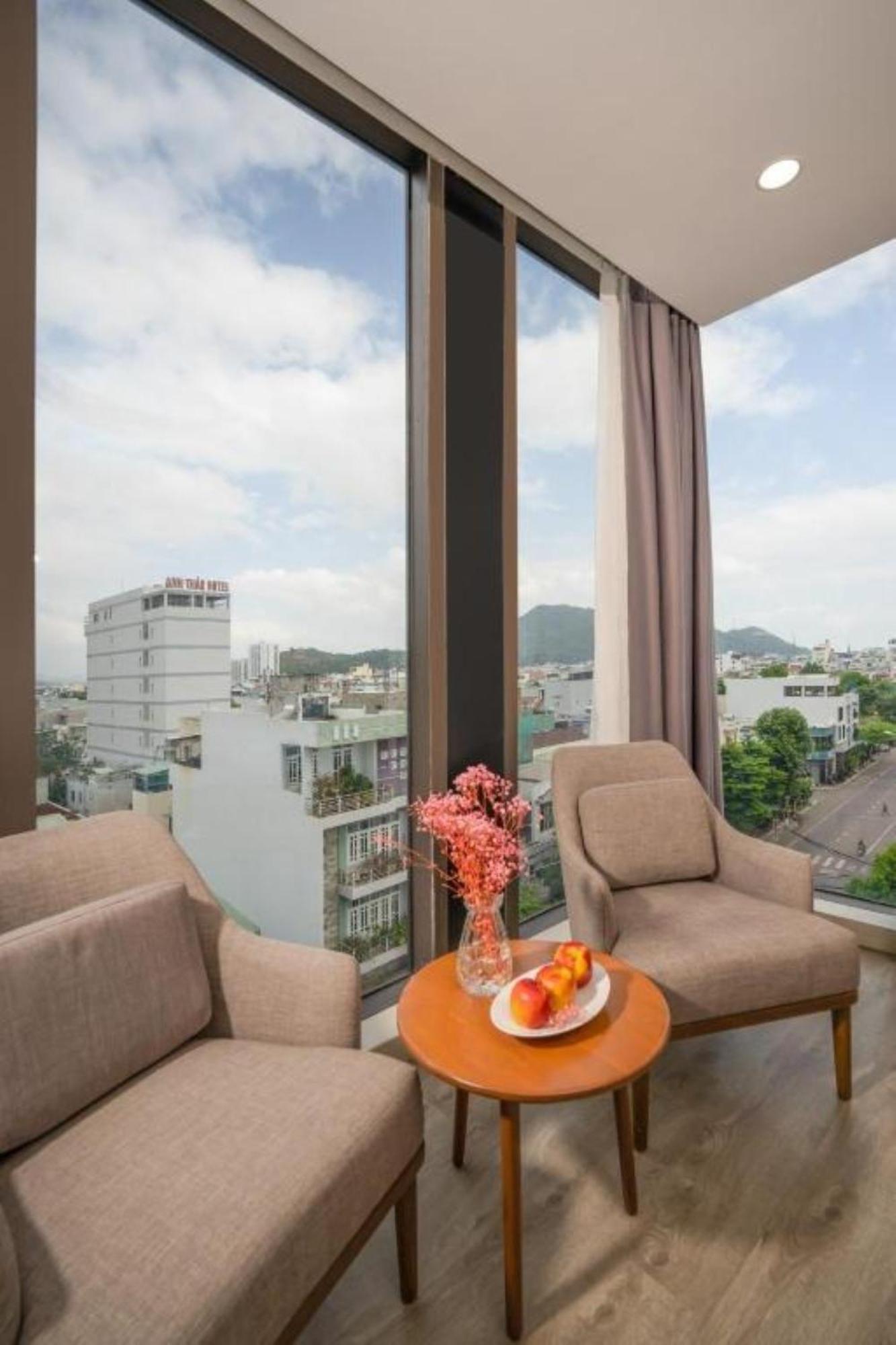 Mira Grand Hotel Quy Nhon Exterior foto